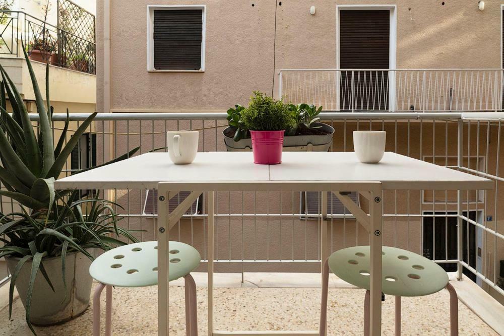 Vintage Apartment Next To Acropolis Museum Athènes Extérieur photo